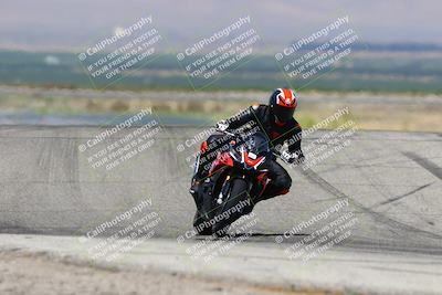 media/Jun-14-2025-Lets Ride (Sat) [[c36d48699a]]/B Group/1120am (Grapevine)/